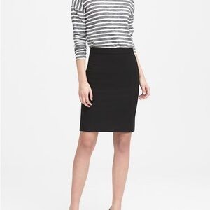 Banana Republic Wool Skirt size 8